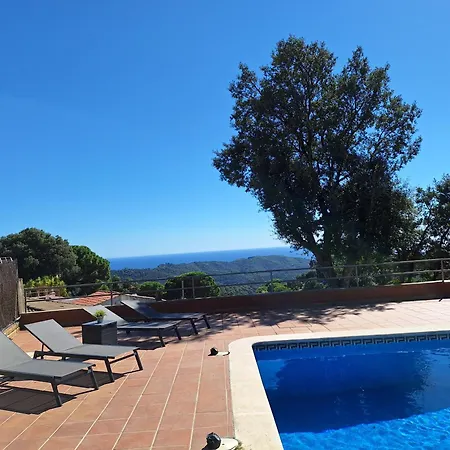 Holiday home Casa Roure-4br-piscina Privada-bbq-vistas Mar-ping Pong